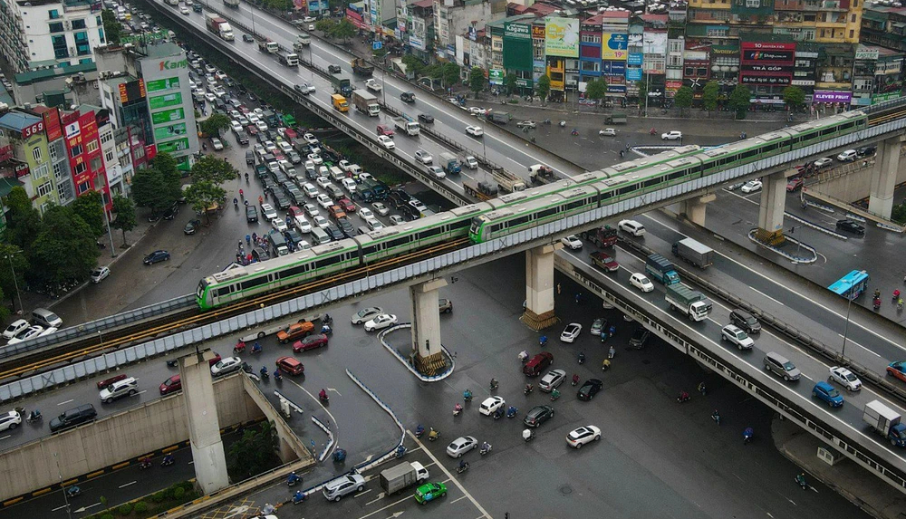Hơn một thập kỷ làm metro ở Hà Nội, TP.HCM: 4 tuyến hơn 144.000 tỷ, tuyến nào cán đích đầu tiên? - Ảnh 1.